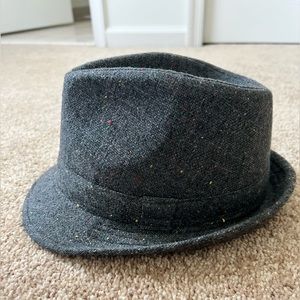 Boys fedora. Worn once.